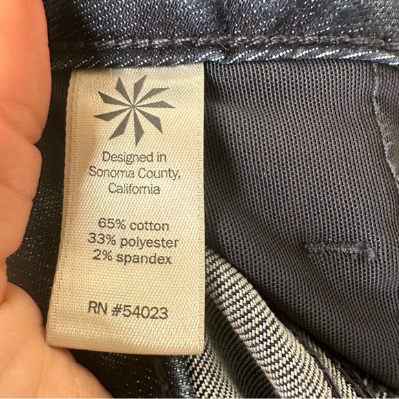 Athlete Sculptex Mid-Rise Dark Wash Skinny Ankle Jeans Size 4 / 27 - Picture 6 of 6